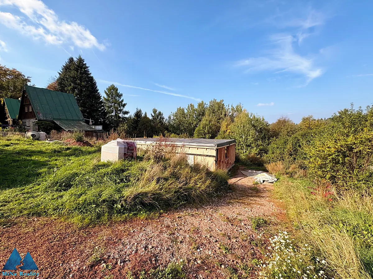 Prodej stavebního pozemku 1470 m²